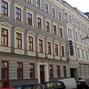 Caratart Bombolo 4* Wien